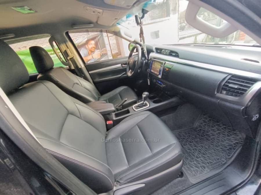 TOYOTA - HILUX - 2018/2018 - Preta - R$ 175.900,00