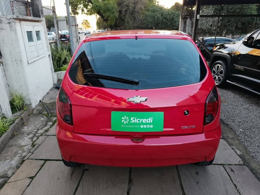 CHEVROLET - CELTA - 2011/2012 - Vermelha - R$ 34.900,00