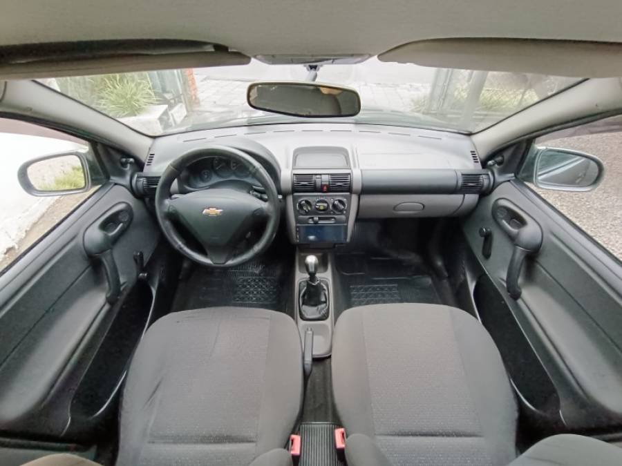 CHEVROLET - CLASSIC - 2013/2014 - Cinza - R$ 33.900,00