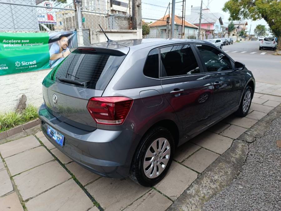 VOLKSWAGEN - POLO - 2021/2021 - Cinza - R$ 67.900,00