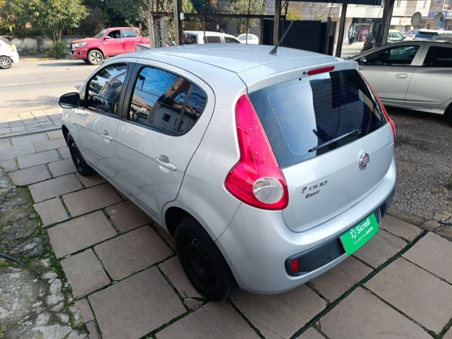 FIAT - PALIO - 2012/2012 - Prata - R$ 35.900,00