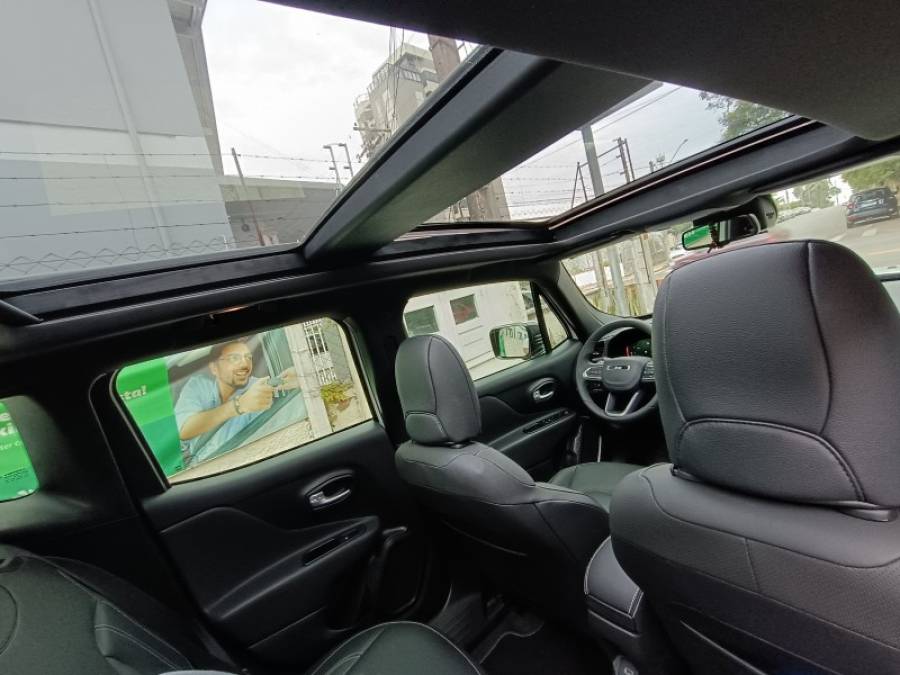 JEEP - RENEGADE - 2024/2024 - Branca - R$ 140.900,00