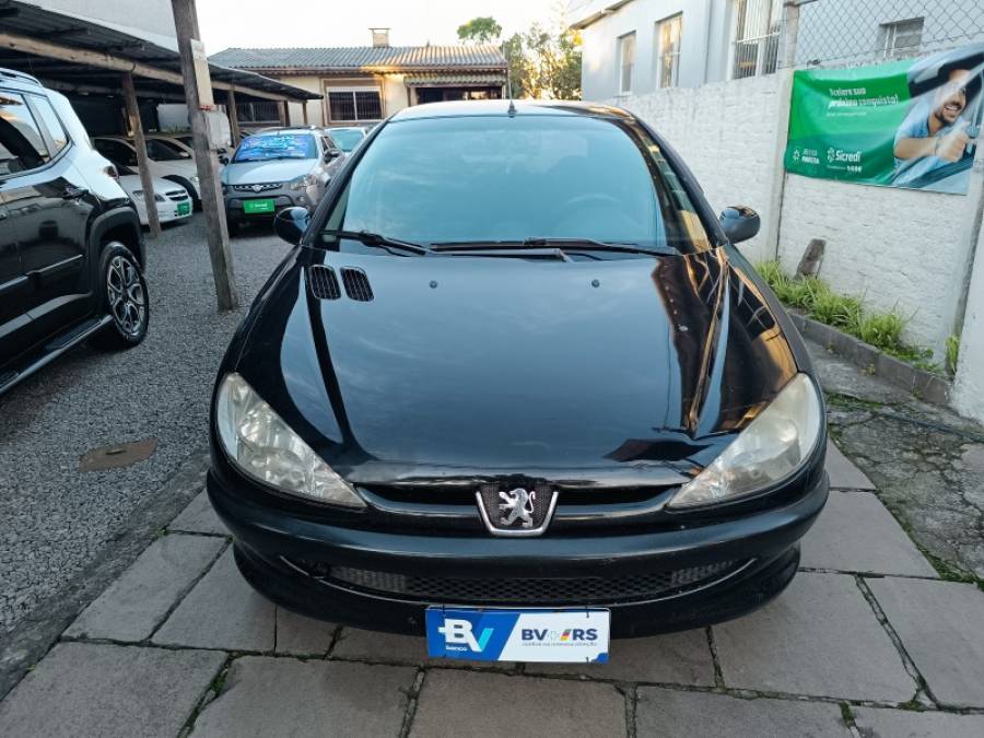 PEUGEOT - 206 - 2005/2005 - Preta - R$ 11.900,00