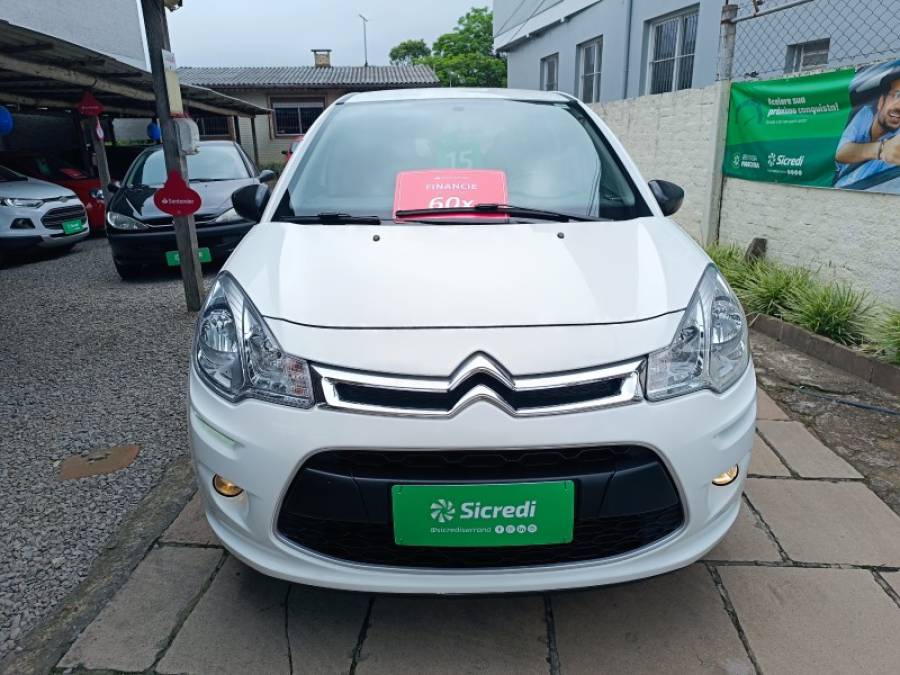 CITROËN - C3 - 2014/2015 - Branca - R$ 40.900,00