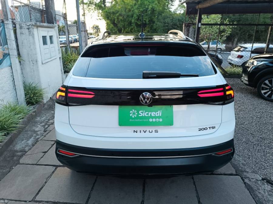 VOLKSWAGEN - NIVUS - 2023/2024 - Branca - R$ 105.900,00