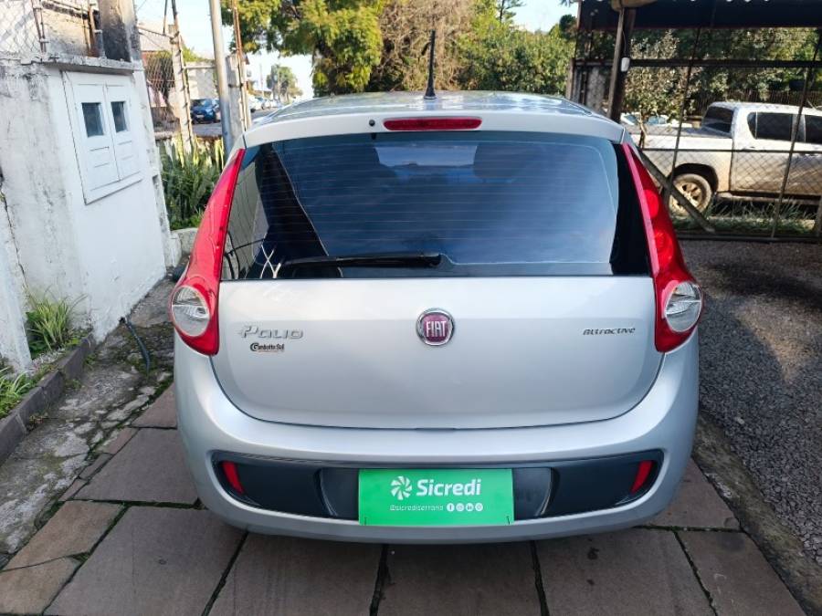 FIAT - PALIO - 2012/2012 - Prata - R$ 35.900,00