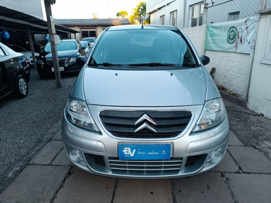 CITROËN - C3 - 2010/2011 - Prata - R$ 28.900,00