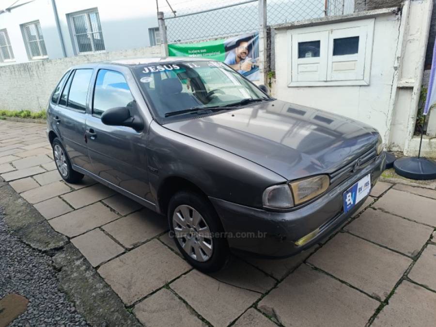 VOLKSWAGEN - GOL - 1998/1999 - Cinza - R$ 8.500,00