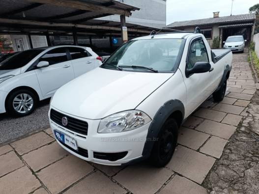 FIAT - STRADA - 2011/2012 - Branca - R$ 39.900,00