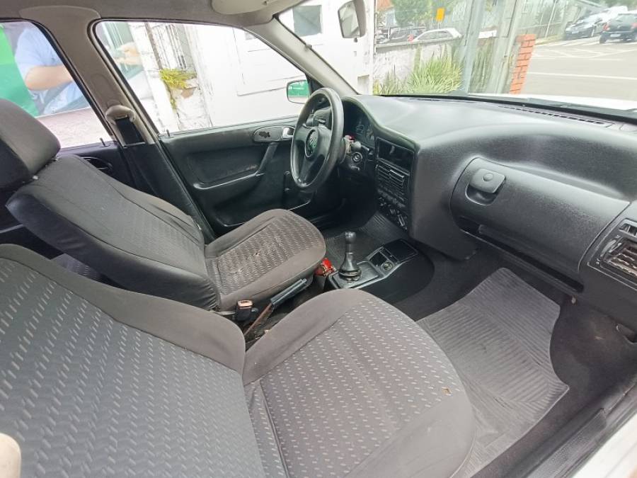 VOLKSWAGEN - GOL - 2003/2004 - Branca - R$ 9.900,00