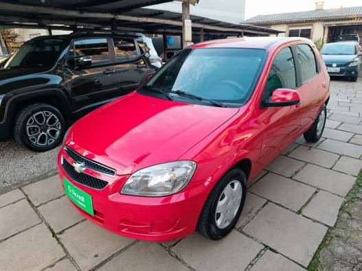 CHEVROLET - CELTA - 2011/2012 - Vermelha - R$ 34.900,00