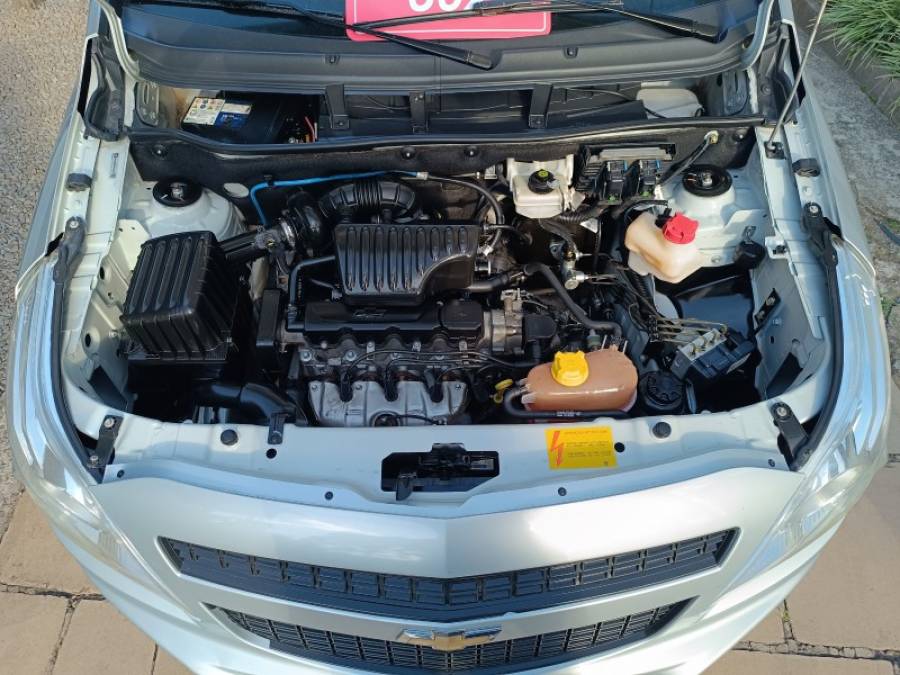 CHEVROLET - MONTANA - 2016/2017 - Prata - R$ 46.900,00