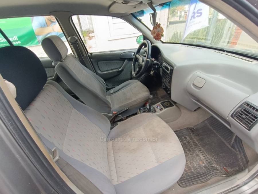 VOLKSWAGEN - GOL - 1998/1999 - Cinza - R$ 8.500,00