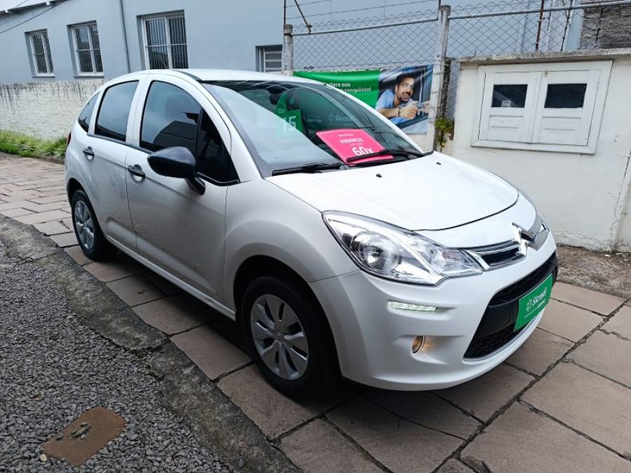 CITROËN - C3 - 2014/2015 - Branca - R$ 40.900,00