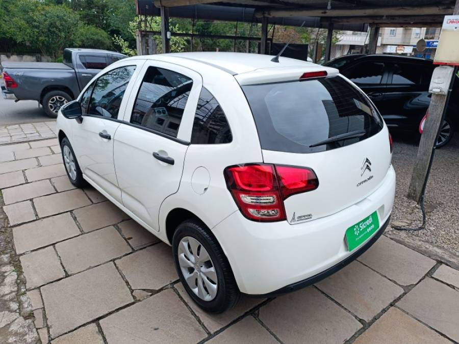 CITROËN - C3 - 2014/2015 - Branca - R$ 40.900,00