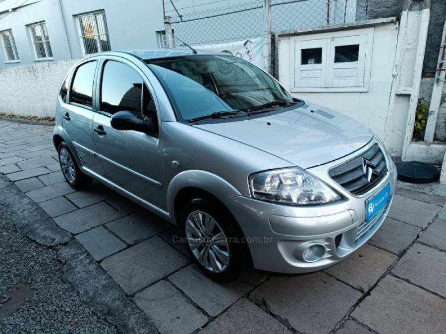CITROËN - C3 - 2010/2011 - Prata - R$ 28.900,00