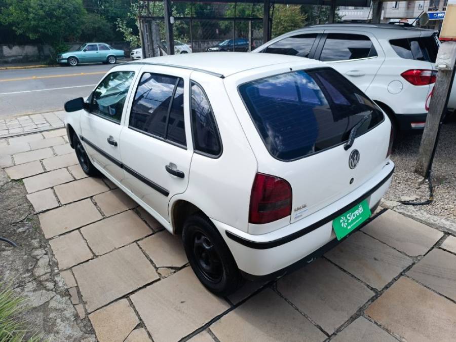 VOLKSWAGEN - GOL - 2003/2004 - Branca - R$ 9.900,00