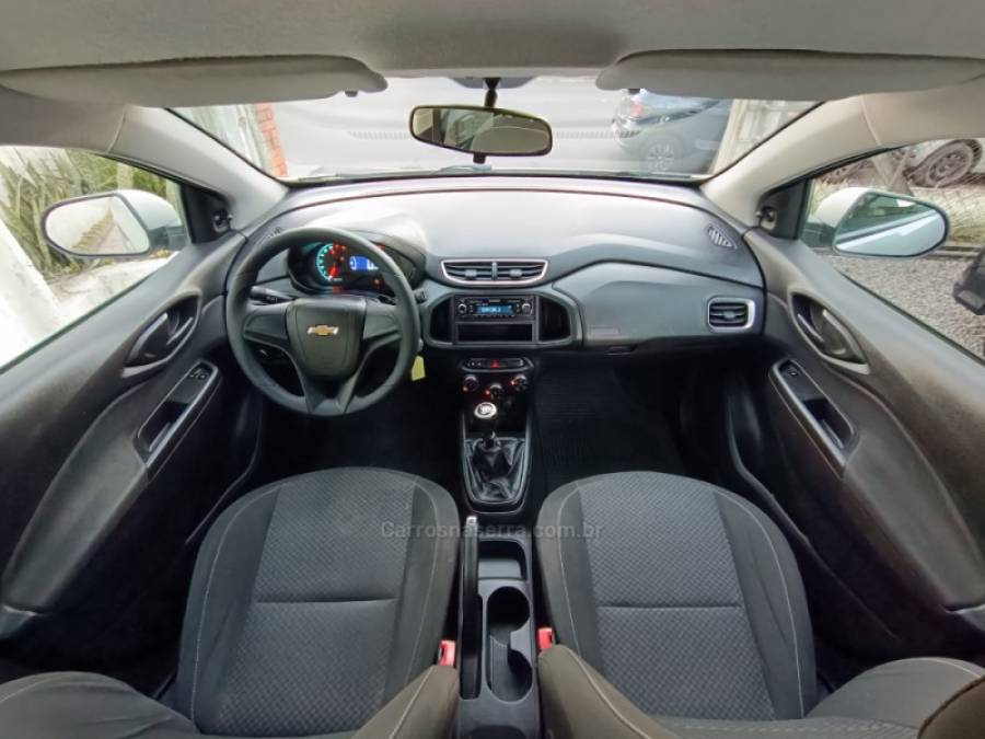 CHEVROLET - ONIX - 2017/2018 - Prata - R$ 54.900,00